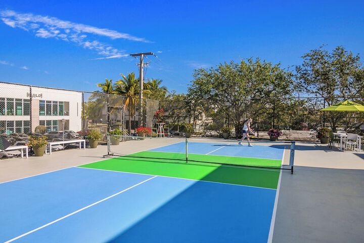 Sport court