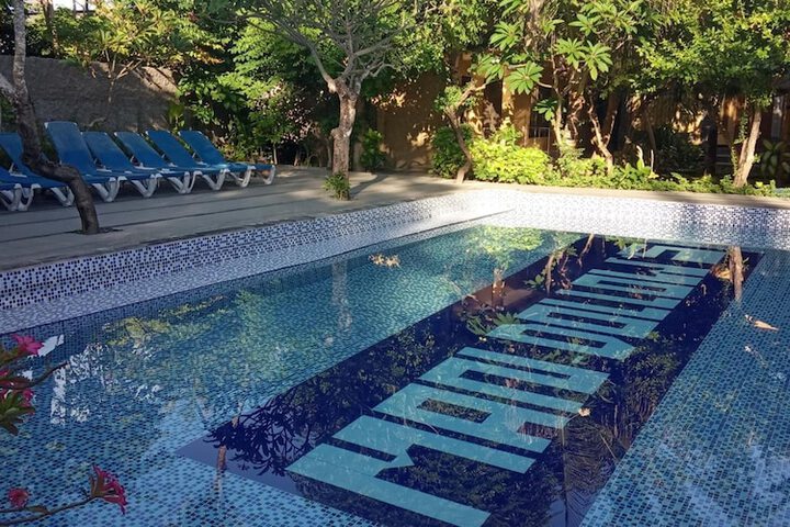 Pool Hotel
