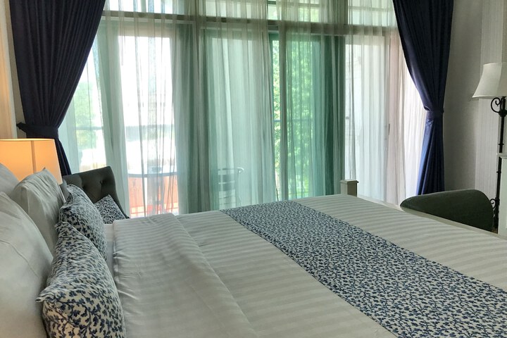 Room 25 of 112