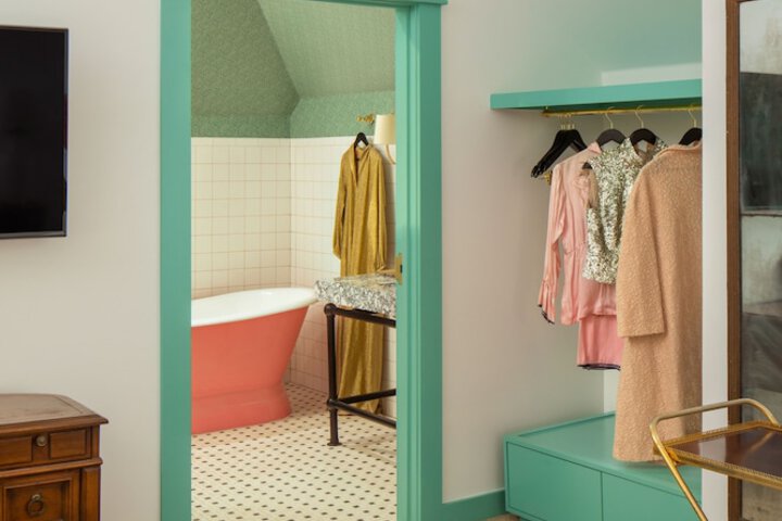 Room 47 of 88
