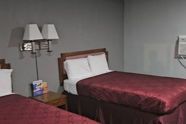 Room 3 of 17