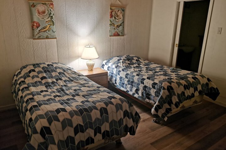 Room 26 of 80