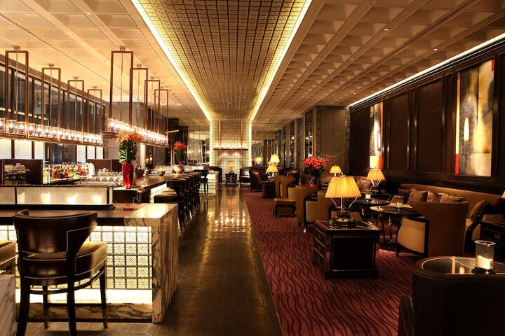 Lounge 117 of 144