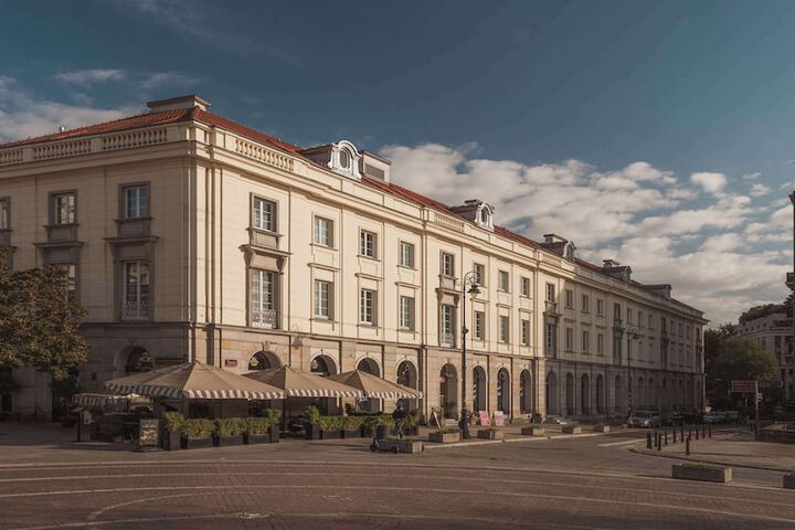Exterior of Flaner Hotel WorldHotels Crafted