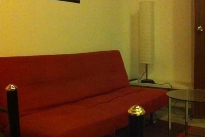 Room 17 of 40