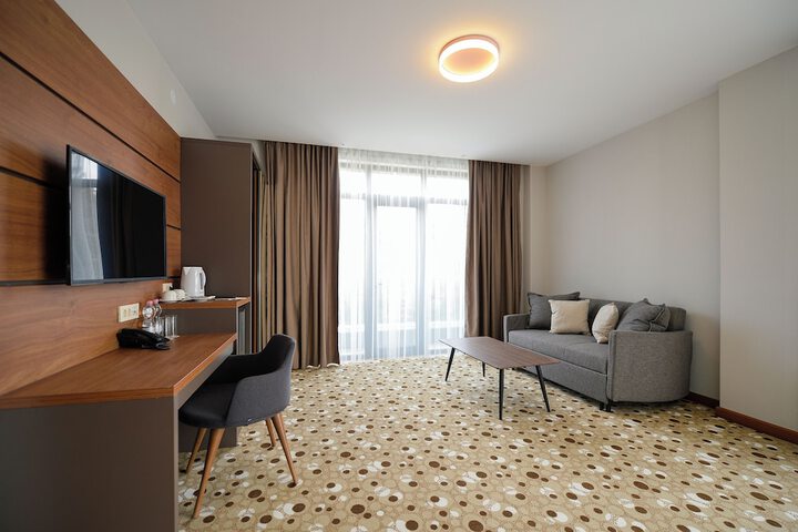 Room 13 of 47