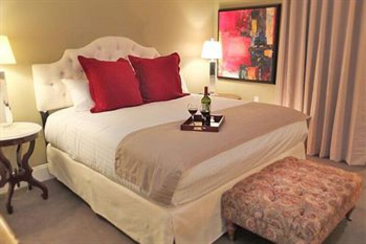 Room 16 of 40