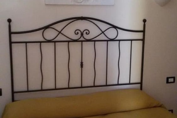 Room 3 of 15
