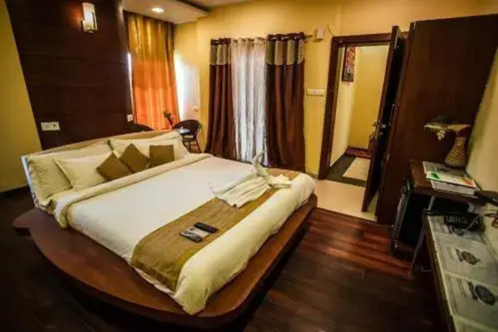 Room 3 of 21