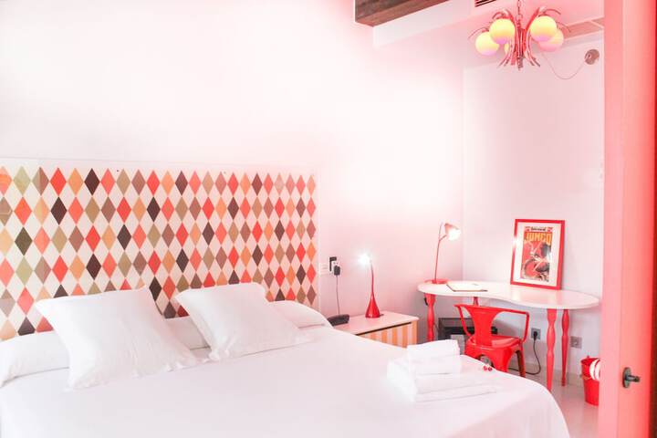 Room 3 of 49