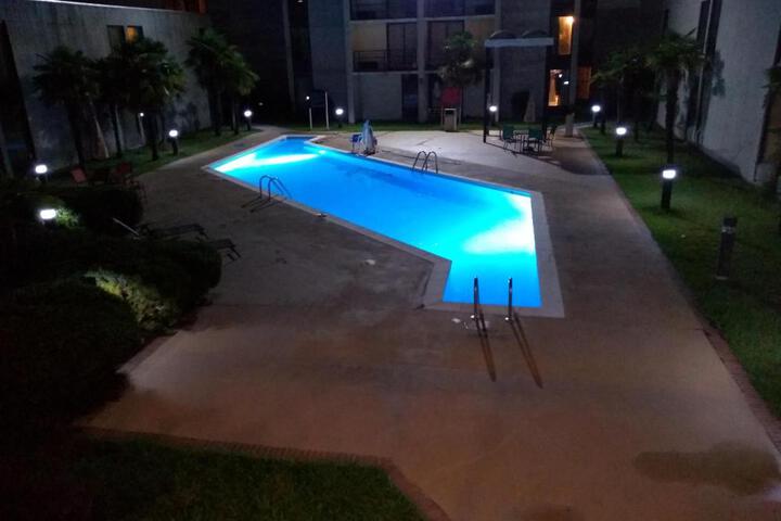 Pool 7 of 23