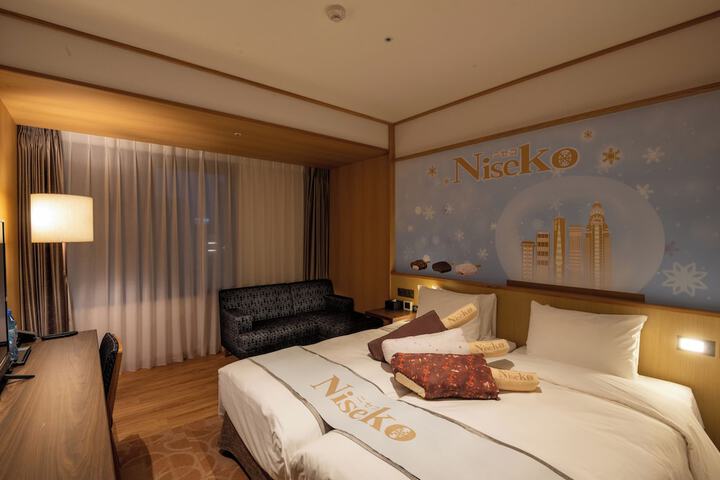 Room 40 of 73