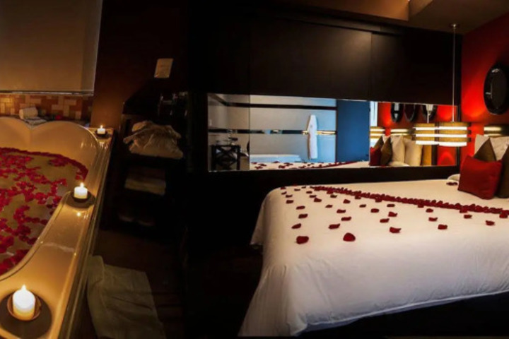HOTEL GINEBRA