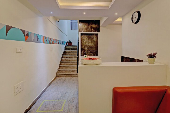 Hotel Interior 7 of 39