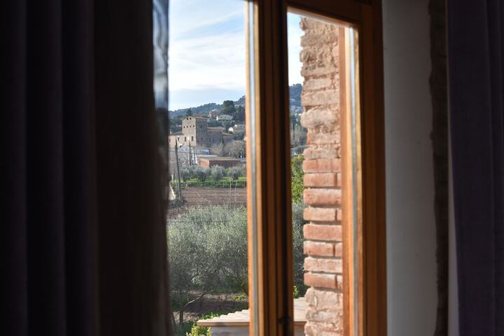 Room 7 of 53