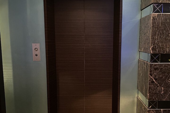 Hotel 2 of 43