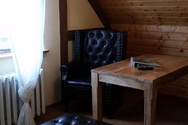 Room 2 of 64