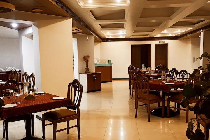 Dining 159 of 181