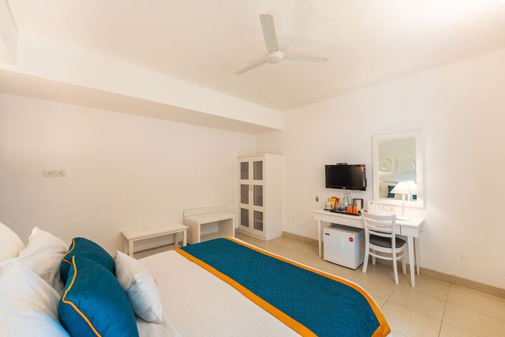 Room 13 of 45