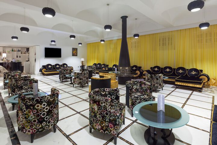 Hotel Lobby