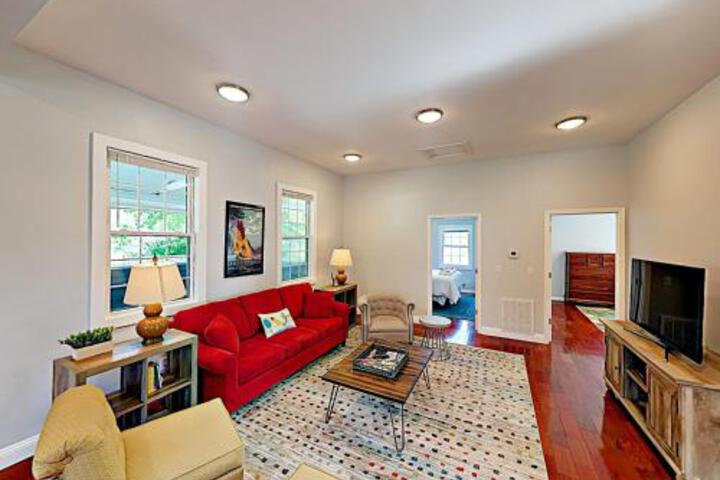 7 3rd Street Home