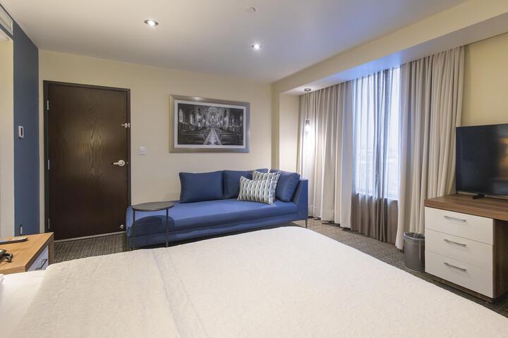 Room 22 of 89