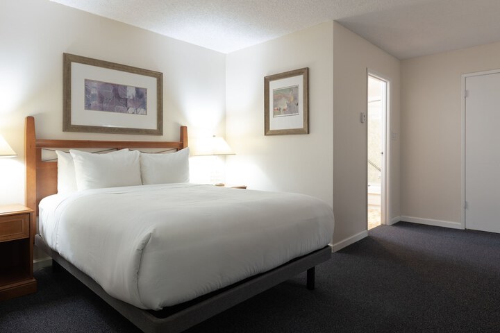 Room 20 of 82