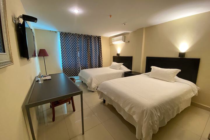 Room 14 of 48