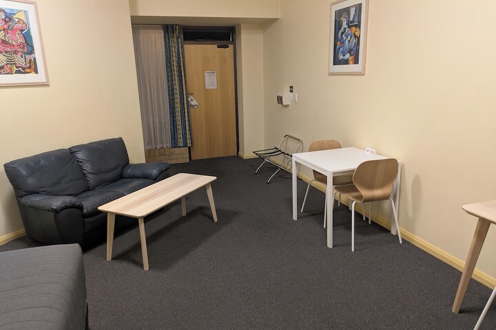 Room 15 of 41