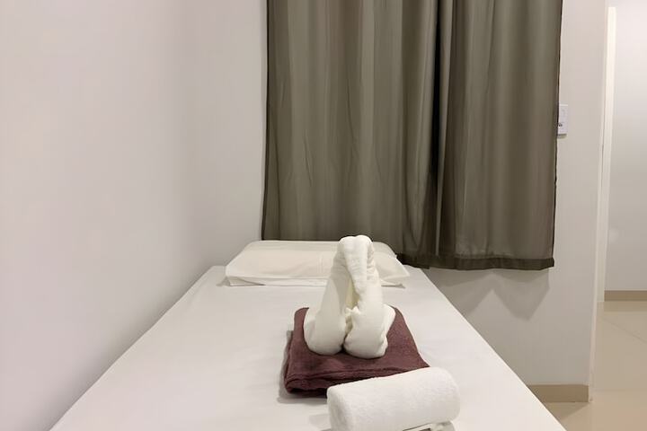 Room 12 of 49