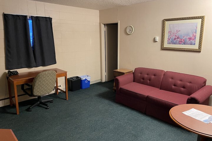 Room 9 of 47