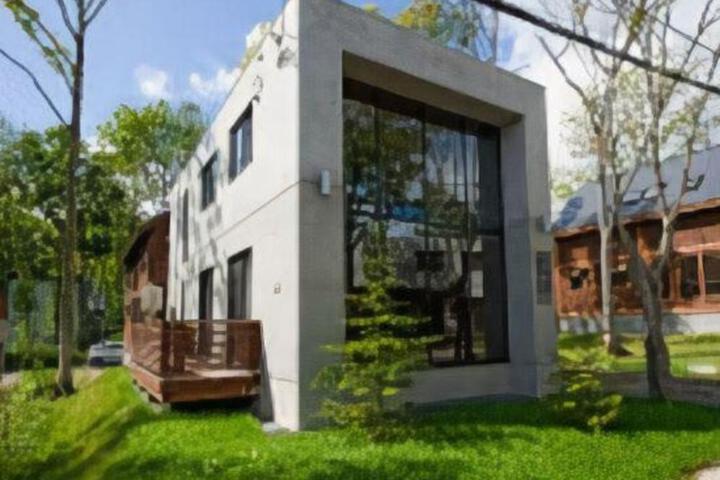 Niseko Central Concrete