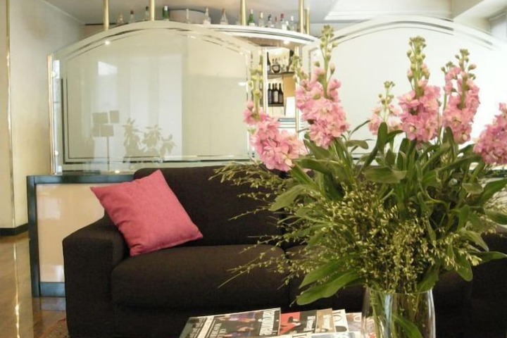 Lobby sitting area
