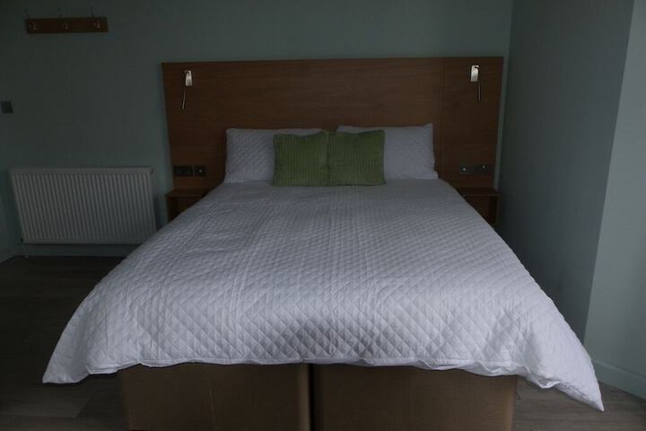 Room 6 of 21