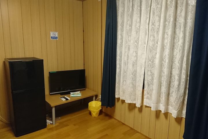Room 21 of 65