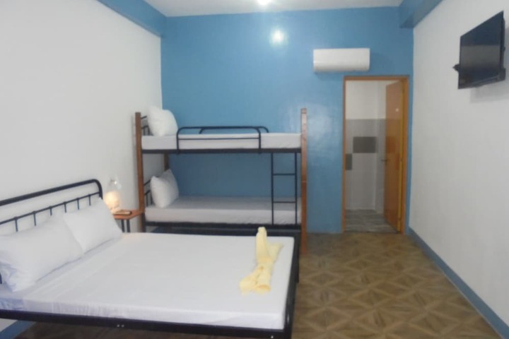 Room 10 of 63