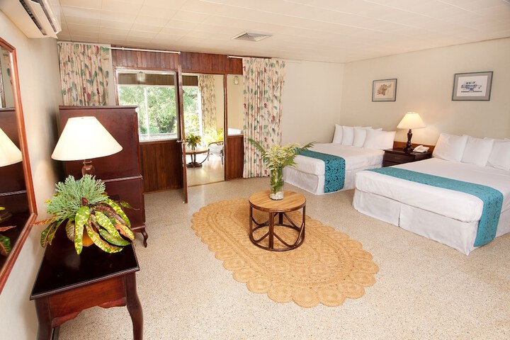 Room 10 of 70