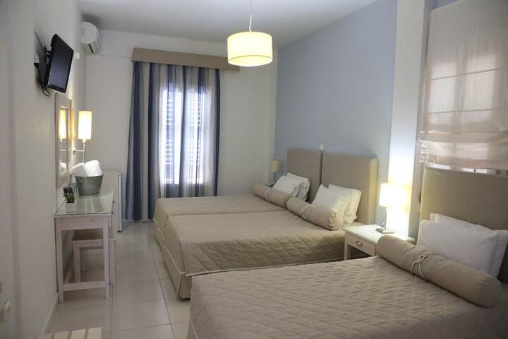 Room 10 of 86