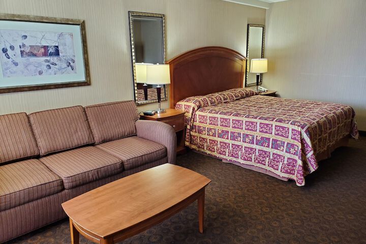 Room 5 of 46