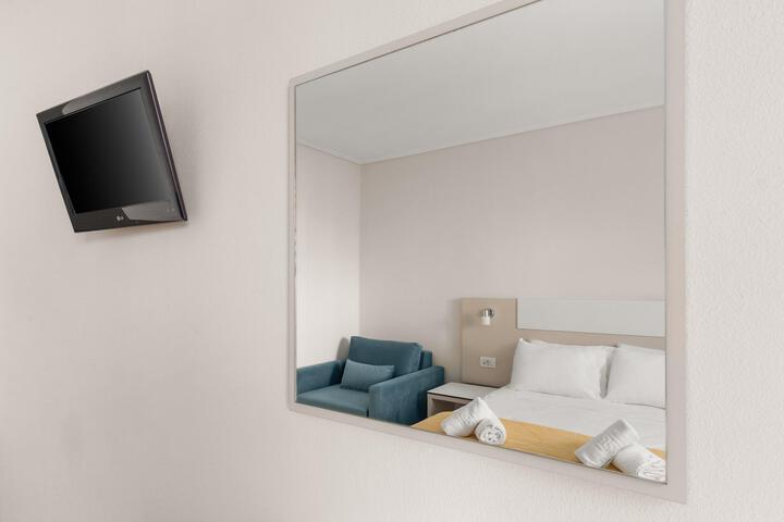 Room 29 of 36