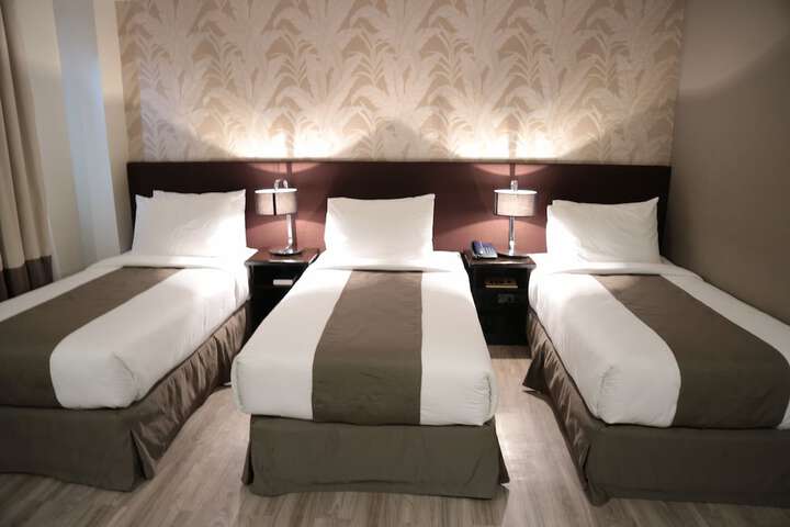 Room 13 of 45
