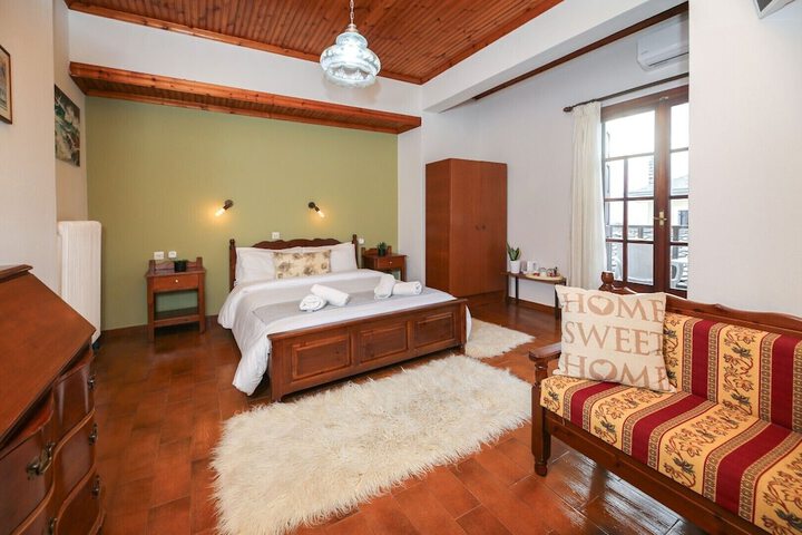 Room 10 of 57