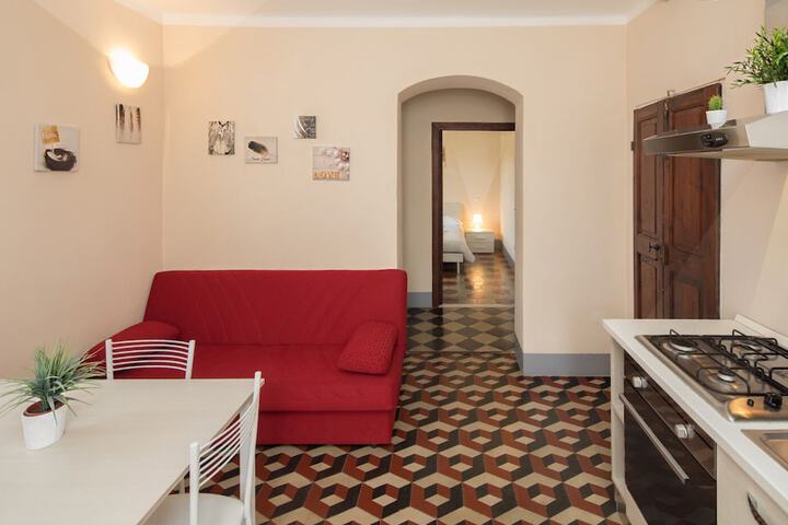 Lounge 52 of 81