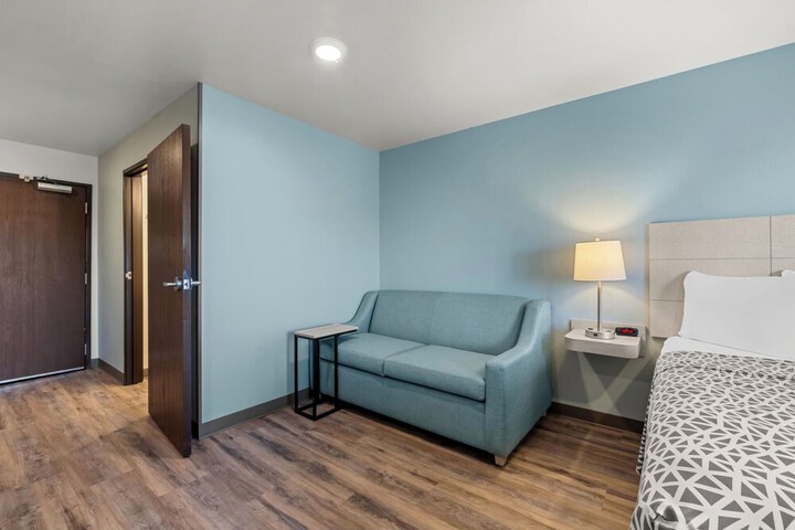Room 14 of 71