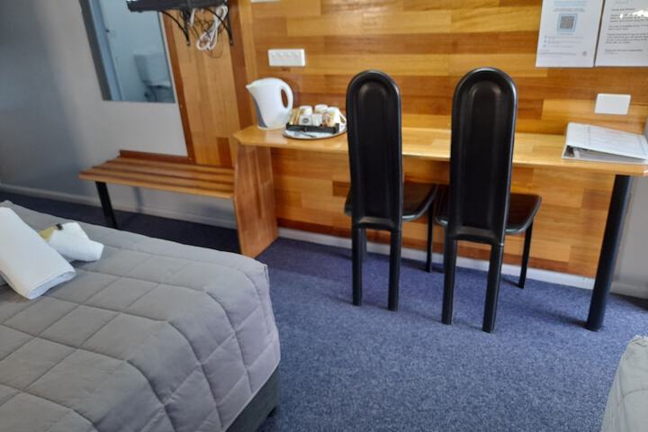 Room 10 of 49