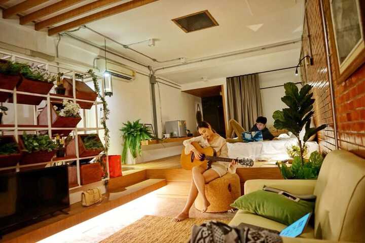 Room 74 of 108