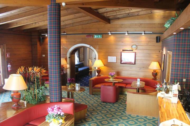 Hotel Interior 11 of 72
