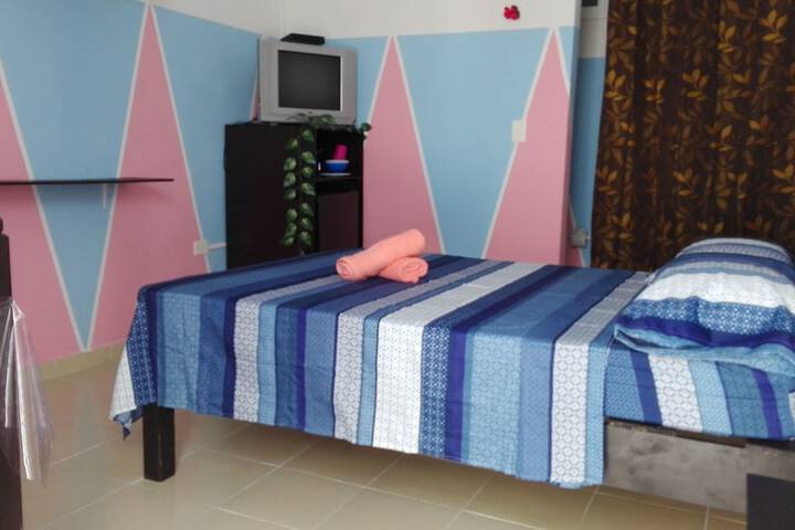 Room 22 of 68