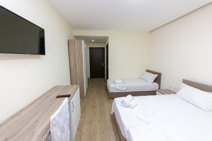Room 5 of 46