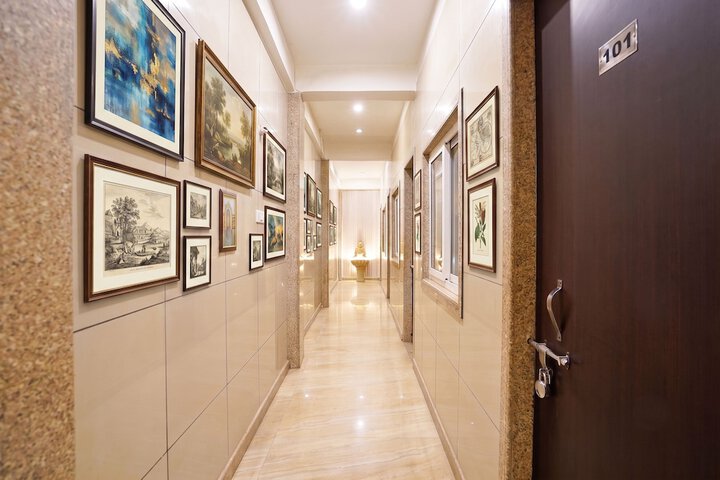 Hotel Interior 4 of 35